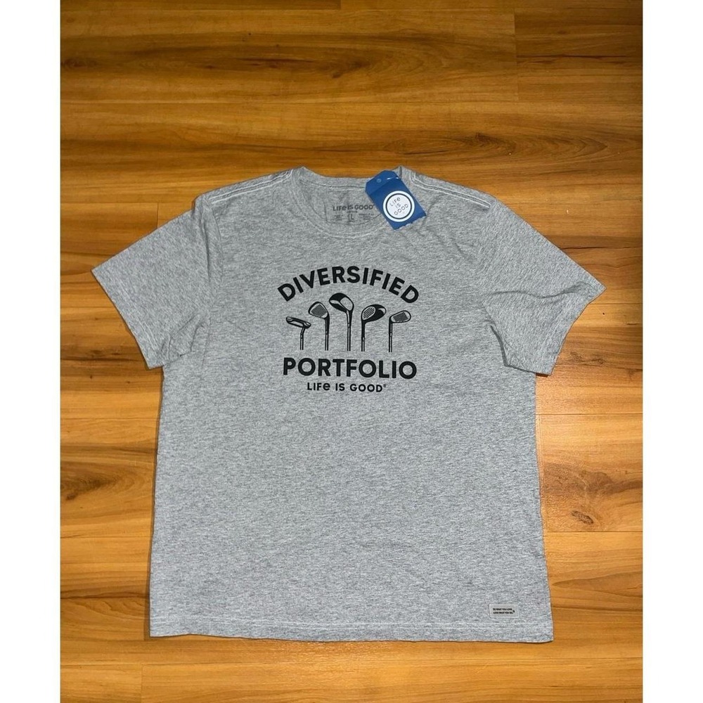 Mens NWT Life is Good Diversified Portfolio Golf Cotton Crewneck Graphic T-Shirt